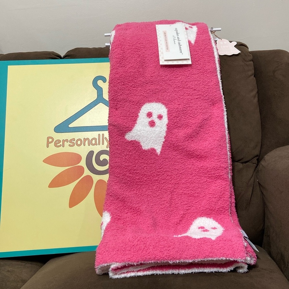 Cupcakes & Cashmere Oversized GHOST Print Throw